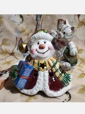 Dalton Iridescent Glazed Snowman Cat Present Christmas Candle Topper Lid EUC